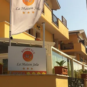 *** Отель La Maison Jolie Италия