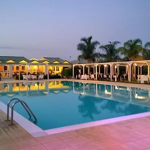 Hotel Villa Fanusa Отель